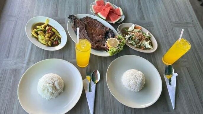 Langkawi Floating Lunch Local Cook and Grill Experience