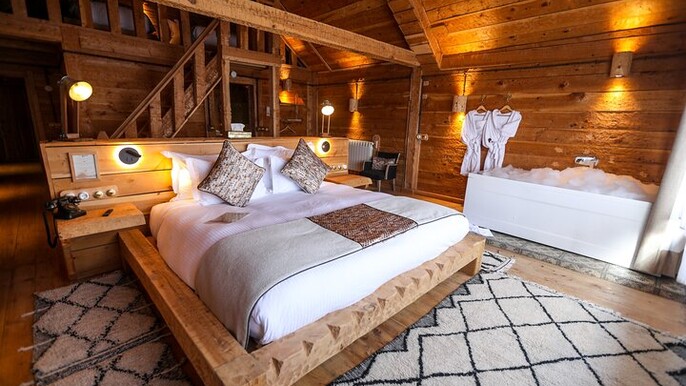 2 Days and 1 Night Luxury Atlas Tour in Fez