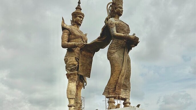 Sihanoukville Sights Small Group Tour with Lunch