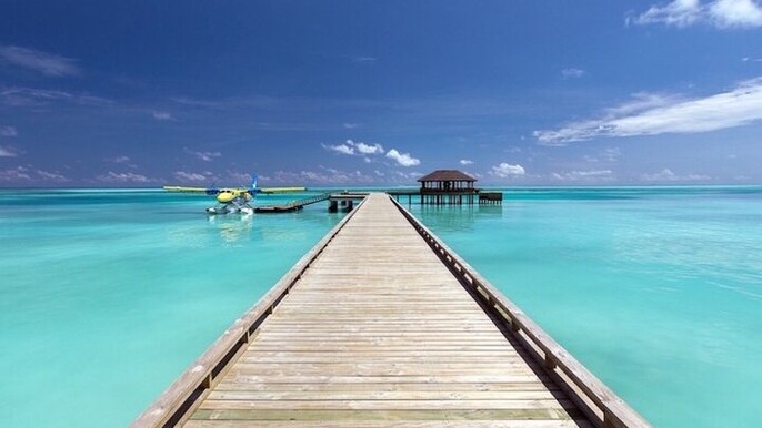 Featuring St. Maarten French & Dutch