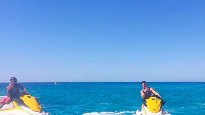 Jet Ski Guided Experience and Beach Sint Maarten