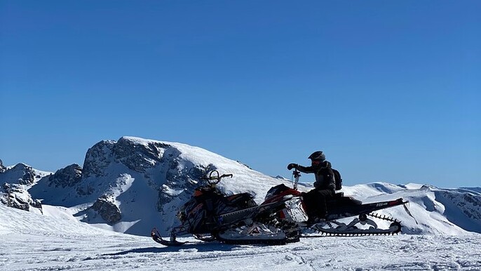 3-Day Private Snowmobiling at 7 Rila Lakes and Panichishte