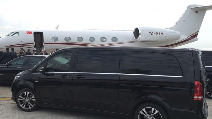 Private Transfer from Brussels to TOMORROWLAND Boom By Luxury car