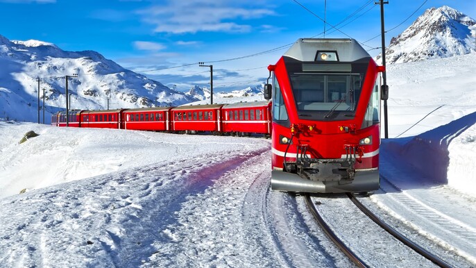 Visit of Lake Como, St Moritz and Bernina train 1 day private tour with pick up