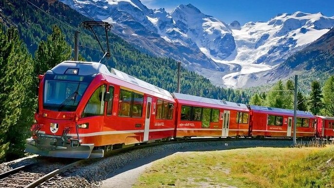 Bernina train and Swiss Alps private tour. Departure from Brescia & Desenzano