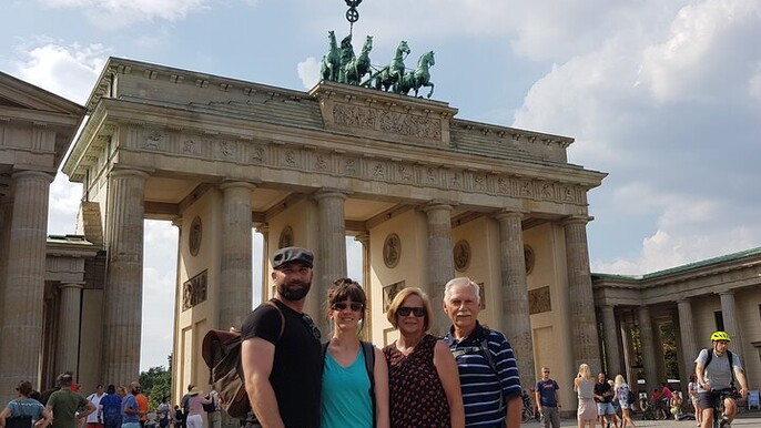 Berlin Immersion: VIP Private Full-Day Experience with Historian Guide