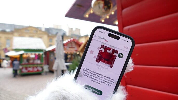 Unusual Track Game on Christmas Market in Freiburg
