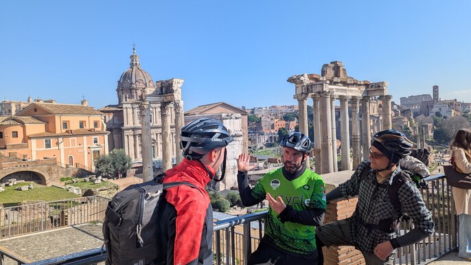 Street Food Tour by E-Bike with Local Guide