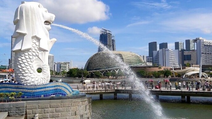 Lion City and River Cruise Adventure