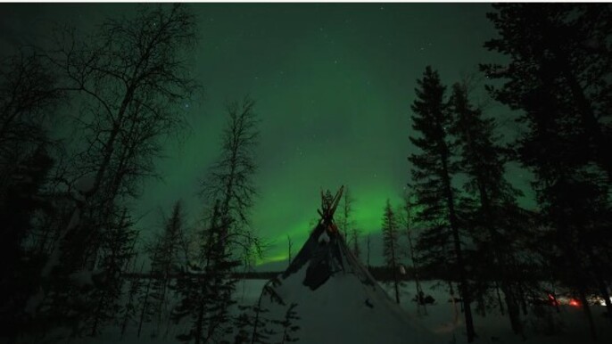 Arctic evening picnic at lake Sirkkajärvi
