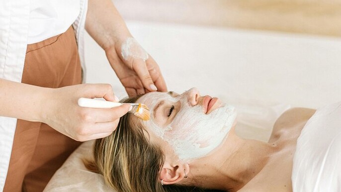 Cleopatra Plus Massage Sauna Mask in Hurghada