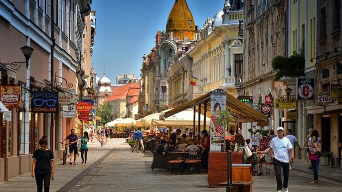 3-Hour Cultural Walking Tour of Oradea