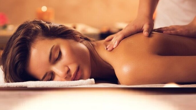 Rejuvenating 60-Min Massage, Sauna, Steam and Jacuzzi :Hurghada