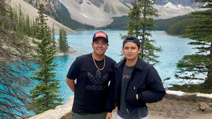 Moraine Lake Sightseeing from Lake Louise Village Samson Mall