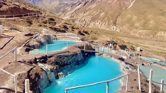 Termas Valle De Colina Private Minivan Tour