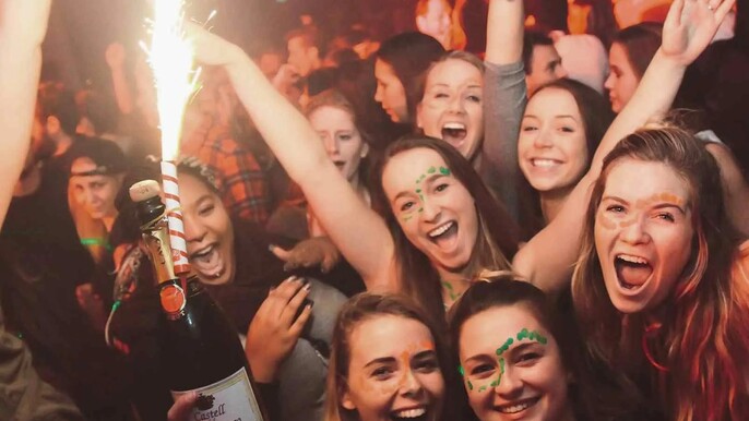 Pub Crawl Madrid - ( Cash or Card)