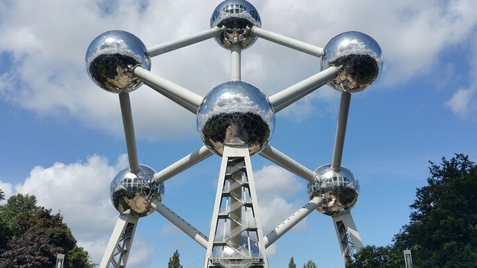 Brussels Atomium Ticket and Audio Guide with a City Walk