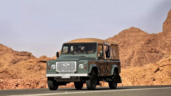 Private Dadan Ancient Tour in a Vintage Land Rover