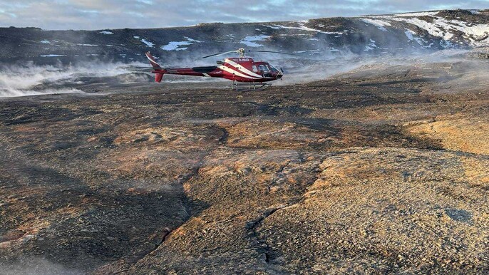 Volcano Helicopter Tour from Reykjavík – Eruptions, Blue Lagoon & Lava Landing