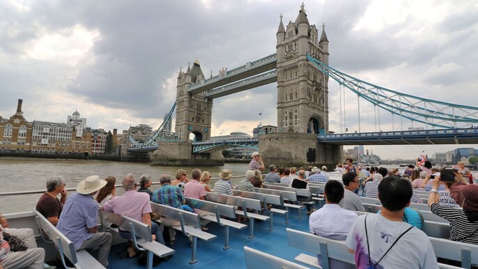 Thames River Sightseeing Cruise