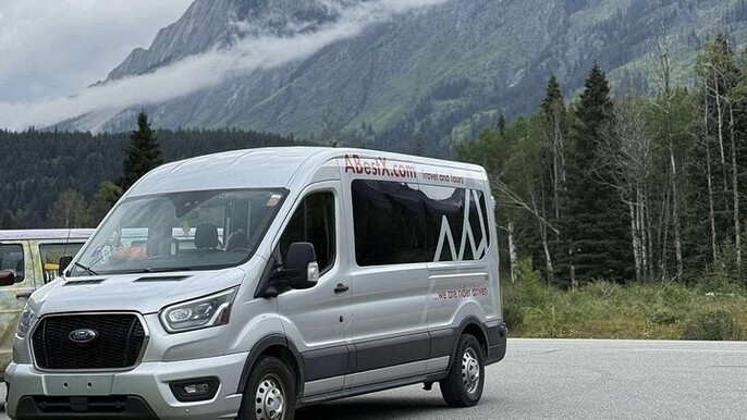 Lake Louise to Calgary YYC Airport – Private Shuttle