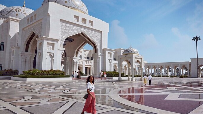 Abu Dhabi All in One Tour Tradition to Innovation