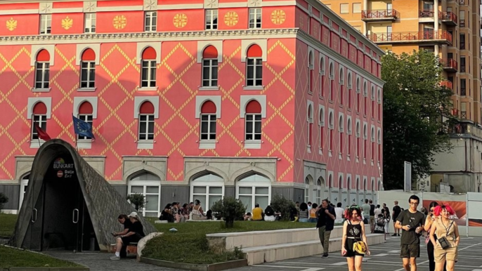 Food Experience & Walking Tour of Tirana