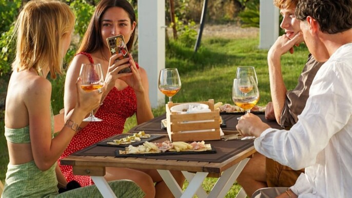 Boutique Winery Tour with Wine & Food Tasting near Cagliari