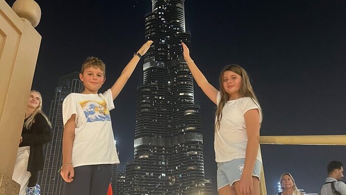 Explore Dubai By Night Tour With Dubai Mall Fountains Show