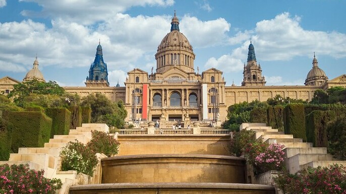 Full Day Private Tour to Barcelona