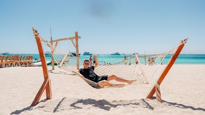 Hula Hula Island With Water Sports, Parasailing & Lunch :Hurghada