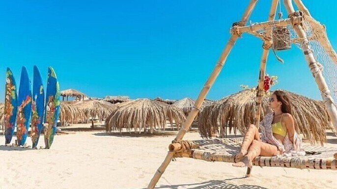 Hula Hula Island Boat Trip & 1 Intro Dive With Lunch / Hurghada