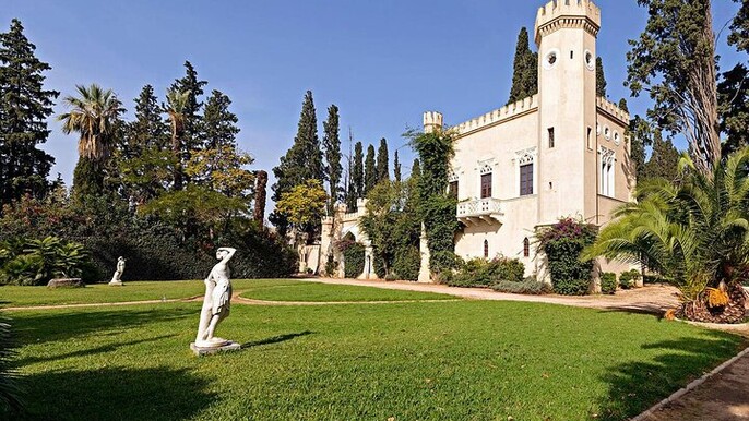 Athens Private Tour:City Highlights&Queen’s Tower Wine Experience