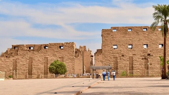 Private Full-Day Luxor Sightseeing Tour with lunch from Luxor