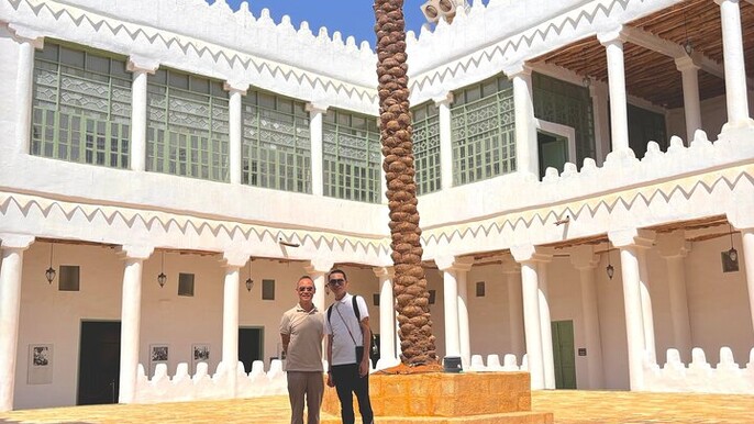 Riyadh Historic Attractions and Cultural Guided Sightseeing Tour