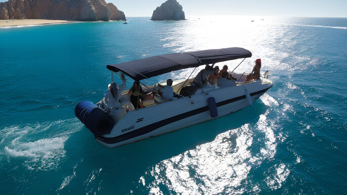 Cabo Yacht Tour – Arch, Pelican Rock, Snorkeling & Landmarks