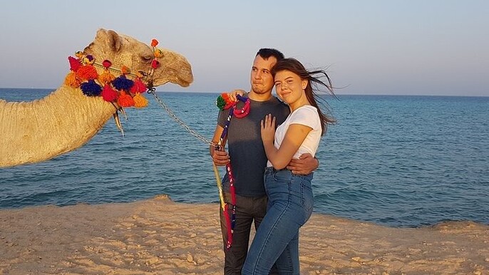 Camel Ride 2 Hours in Stunning Desert & Sea W/Transfer :Hurghada