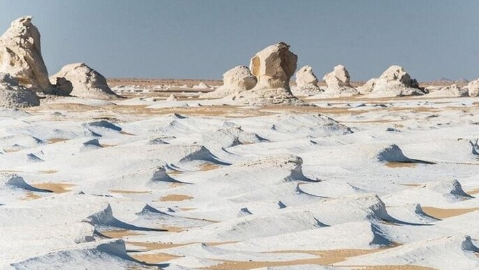 2 Day White Desert and Bahariya Oasis Camping Adventure