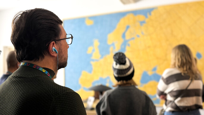 Krakow: Jewish Quarter Kazimierz & Schindler's Factory Guided Tour