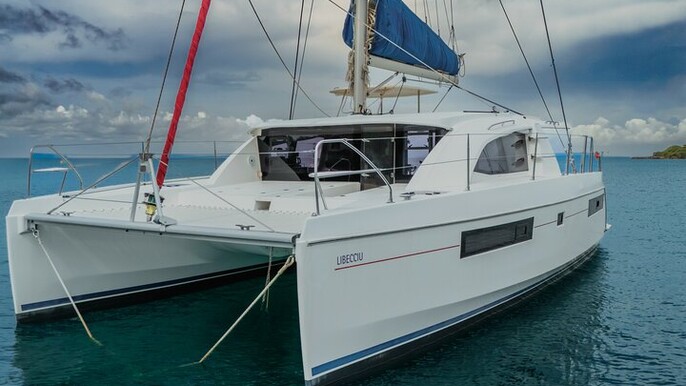 Catamaran to Rosario Islands