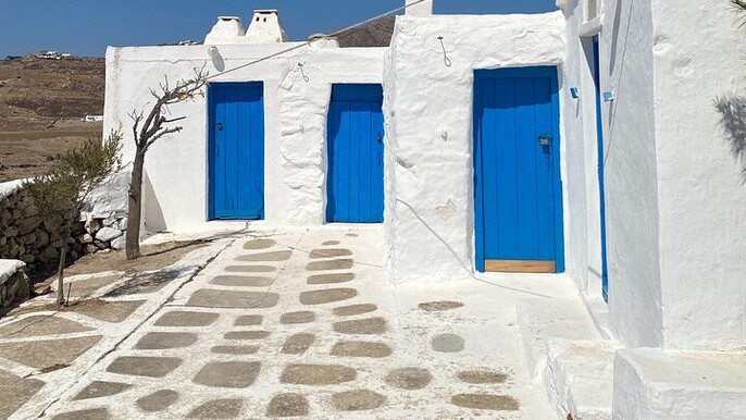 Private Mykonos Tour Where Opulence Meets Authenticity