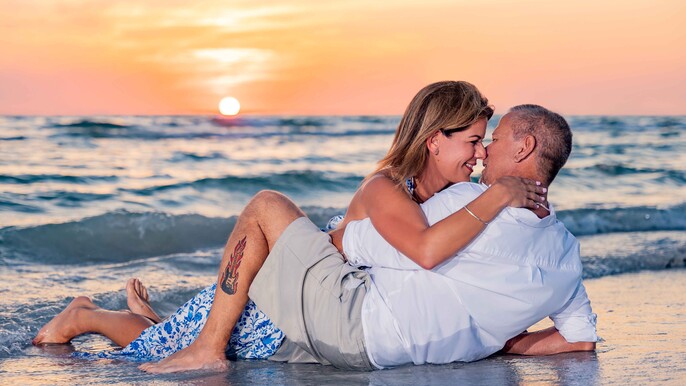 Family Sunset Photos - Clearwater Beach, Florida