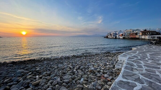 6 Hours All Of Mykonos Private Tour Lunch Included and Pick Up