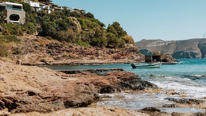 Explore Mykonos Cruise Shore Tour with Port Pickup