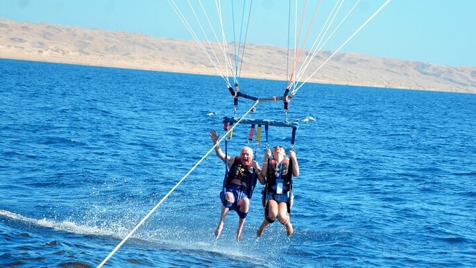 Parasailing Fly Thrill Adventure with Transfer: Sharm El Sheikh