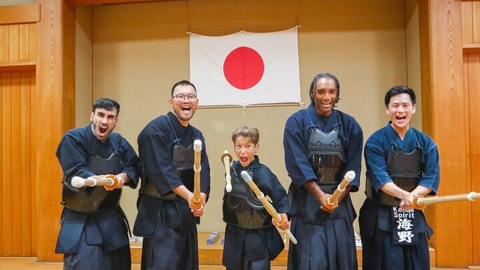 Samurai Beginner Friendly Kendo Experience and Photo in Tokyo