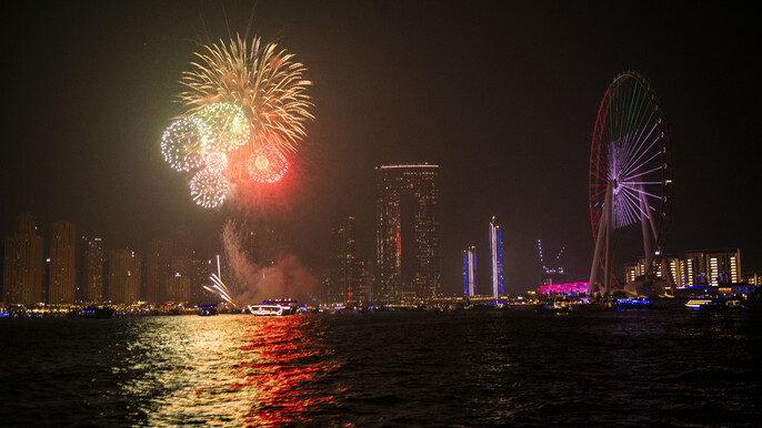 Dubai Marina New Year’s Eve Luxury Cruise with Dinner and Shows