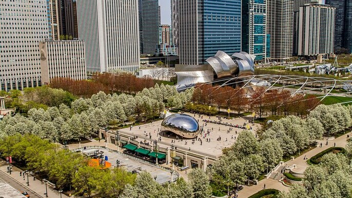Self-Guided Chicago Loop Tour Explore the City at Your Own Pace