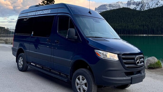 From Banff: Hassle-free Private Transfer to Calgary YYC Airport
