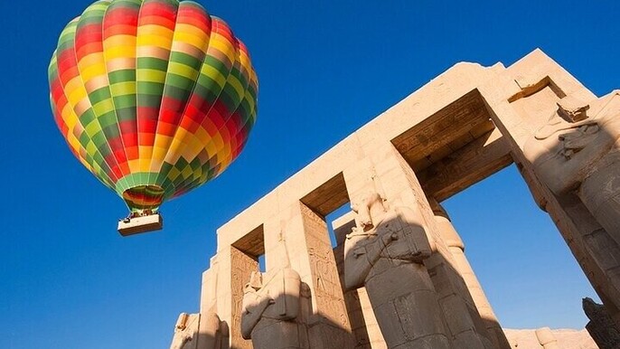 Luxor VIP Hot Air Balloon and West Bank Private Sunrise Tour